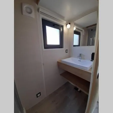 Сasa de vacaciones Maison Tiny House 2 A 500m Soulac-sur-Mer